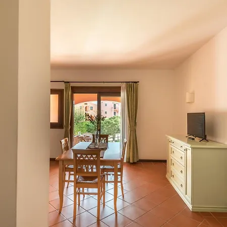 Charming Small V4 Sleeps 4 - No Pool Punta de su Torrione