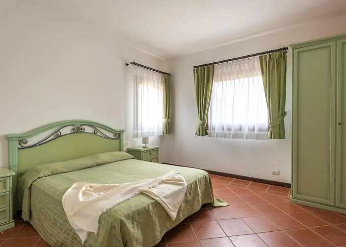 Charming Small V4 Sleeps 4 - No Pool فيلة *